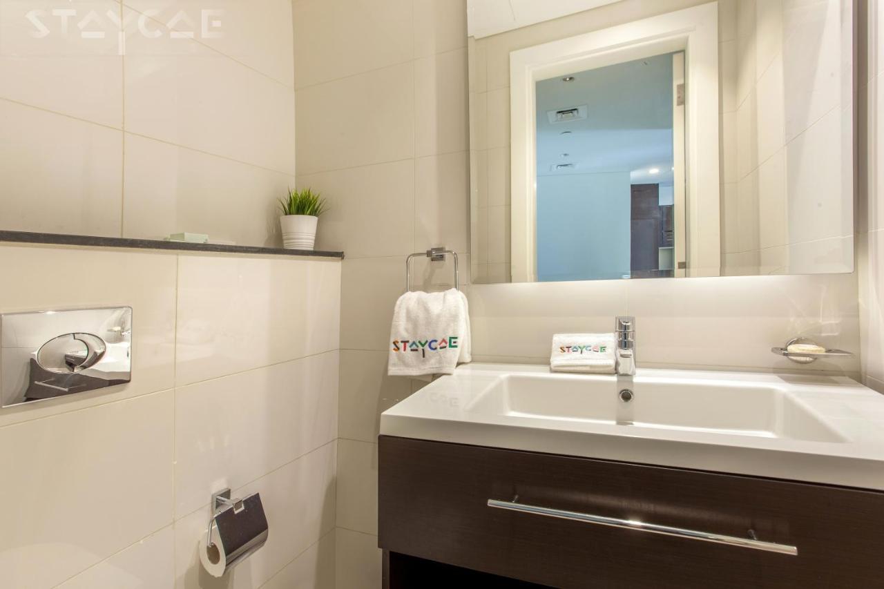 Staycae Holiday Homes - Majestine Dubai Esterno foto