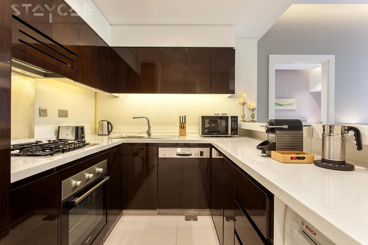 Staycae Holiday Homes - Majestine Dubai Esterno foto